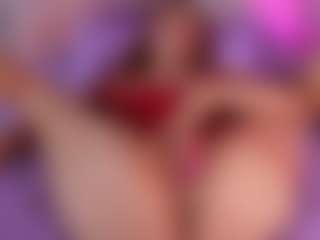 emyli_sw's Live Sex Cam Show