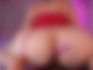 emyli_sw's Live Sex Cam Show