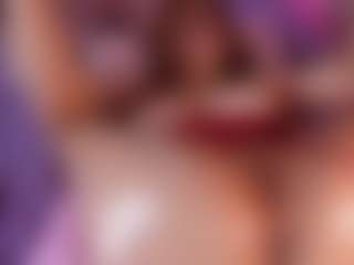 emyli_sw's Live Sex Cam Show