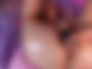 emyli_sw's Live Sex Cam Show