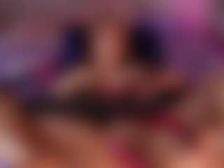 emyli_sw's Live Sex Cam Show