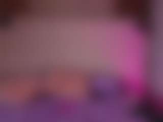 emyli_sw's Live Sex Cam Show
