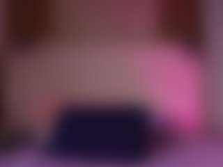 emyli_sw's Live Sex Cam Show