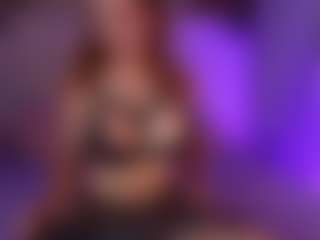 emyli_sw's Live Sex Cam Show
