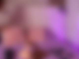emyli_sw's Live Sex Cam Show