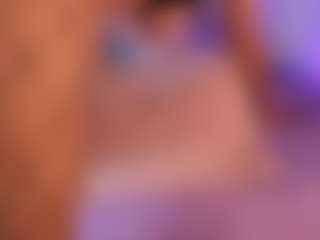 emyli_sw's Live Sex Cam Show