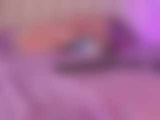 emyli_sw's Live Sex Cam Show