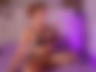 Live cam show with emyli_sw - Arab Athletic on mypornchat.com