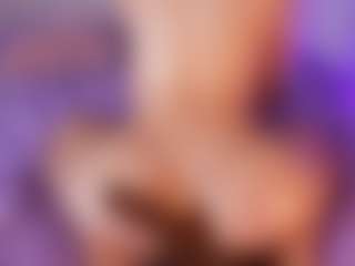 emyli_sw's Live Sex Cam Show