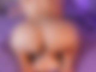 emyli_sw's Live Sex Cam Show