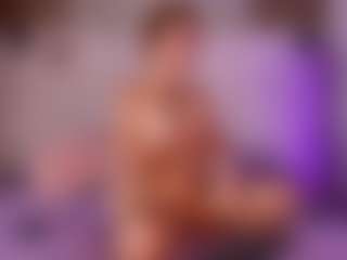 emyli_sw's Live Sex Cam Show