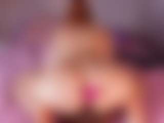 emyli_sw's Live Sex Cam Show