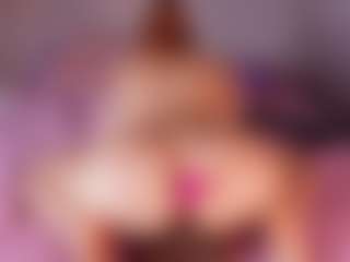 emyli_sw's Live Sex Cam Show