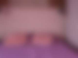 emyli_sw's Live Sex Cam Show