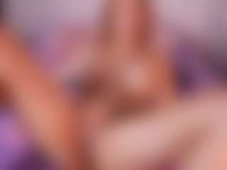 emyli_sw's Live Sex Cam Show