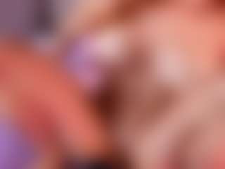 emyli_sw's Live Sex Cam Show