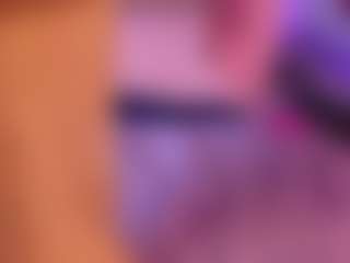 Live cam show with emyli_sw - BBW on CamwithHer