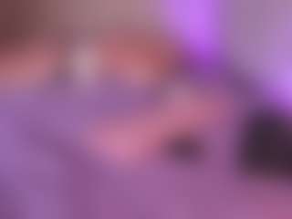 emyli_sw's Live Sex Cam Show