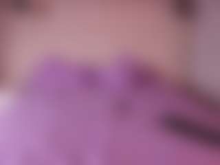 emyli_sw's Live Sex Cam Show