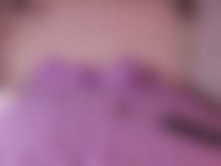 emyli_sw's Live Sex Cam Show