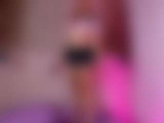 emyli_sw's Live Sex Cam Show