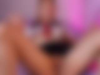 emyli_sw's Live Sex Cam Show