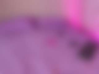 emyli_sw's Live Sex Cam Show