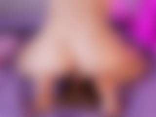 emyli_sw's Live Sex Cam Show