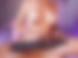 emyli_sw's Live Sex Cam Show