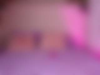 emyli_sw's Live Sex Cam Show