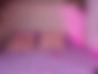 emyli_sw's Live Sex Cam Show