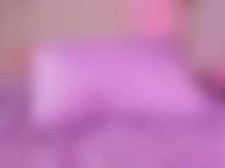 emyli_sw's Live Sex Cam Show