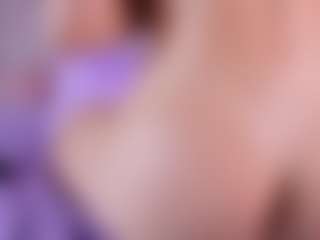 emyli_sw's Live Sex Cam Show