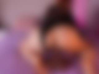 emyli_sw's Live Sex Cam Show