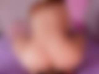 emyli_sw's Live Sex Cam Show