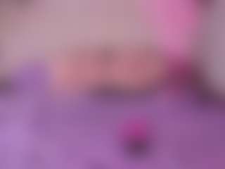 Live cam show with emyli_sw - Spank Toys on Milfs Live