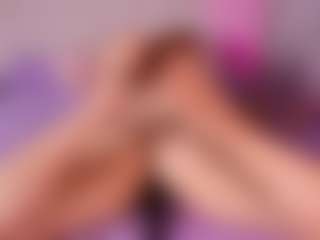 emyli_sw's Live Sex Cam Show