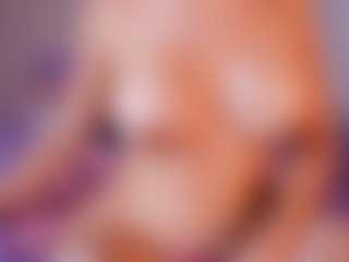 emyli_sw's Live Sex Cam Show