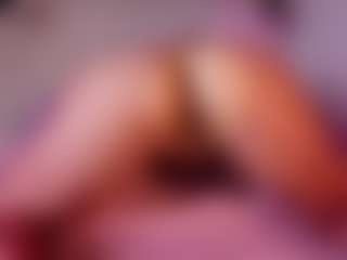 emyli_sw's Live Sex Cam Show