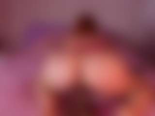 emyli_sw's Live Sex Cam Show