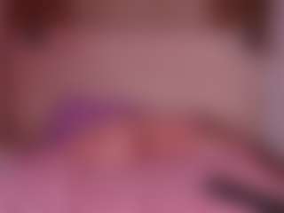 Live cam show with emyli_sw - Athletic Amateur on Sweet Sext