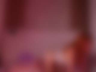 emyli_sw's Live Sex Cam Show
