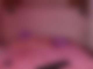 emyli_sw's Live Sex Cam Show