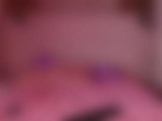 Live cam show with emyli_sw - Flashing on CamSextacy