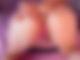 emyli_sw's Live Sex Cam Show