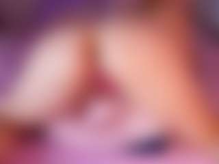 emyli_sw's Live Sex Cam Show