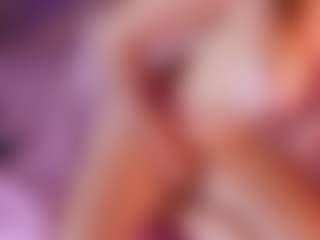emyli_sw's Live Sex Cam Show