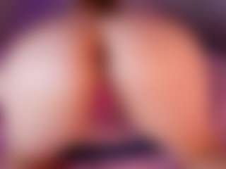 emyli_sw's Live Sex Cam Show