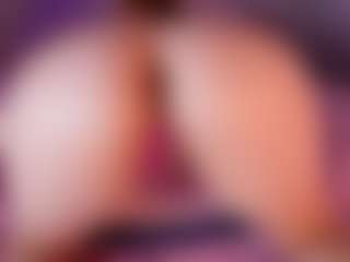 emyli_sw's Live Sex Cam Show
