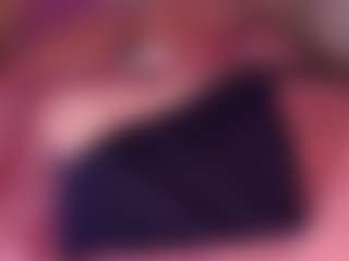 emyli_sw's Live Sex Cam Show